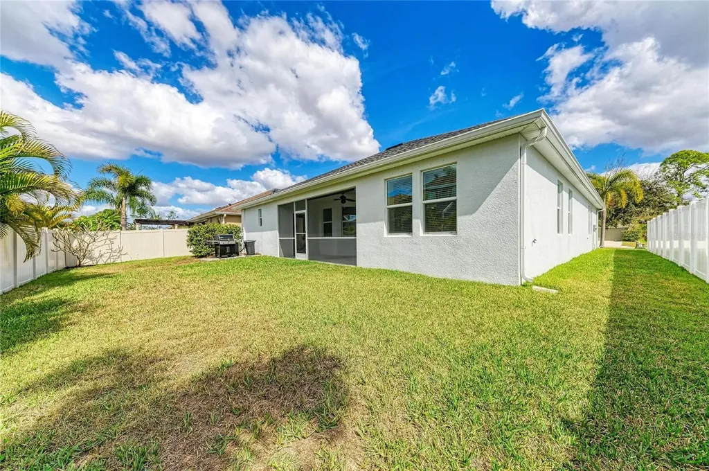 8005 115th Avenue E Parrish FL 34219