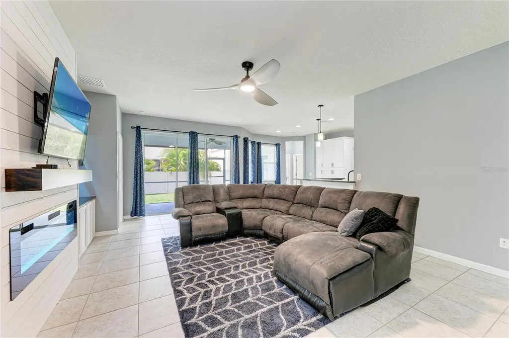 8005 115th Avenue E Parrish FL 34219