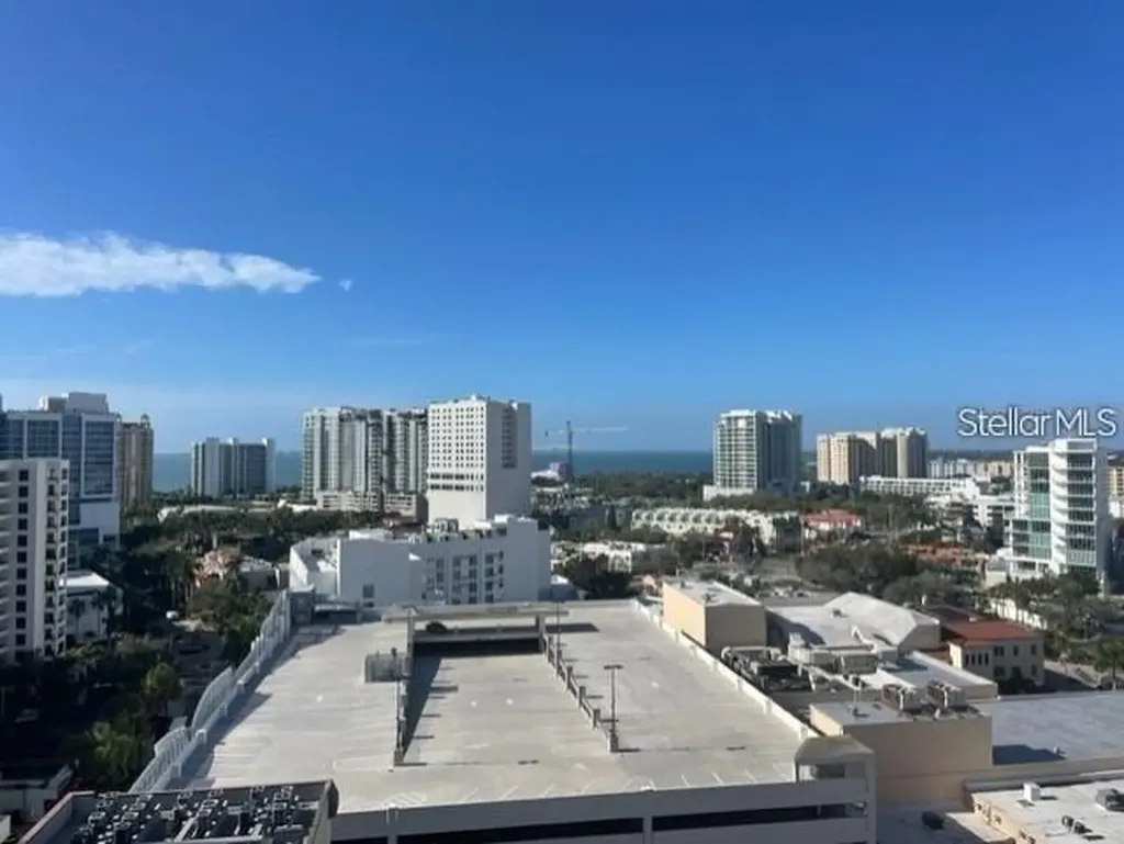 1350 Main Street Sarasota FL 34236