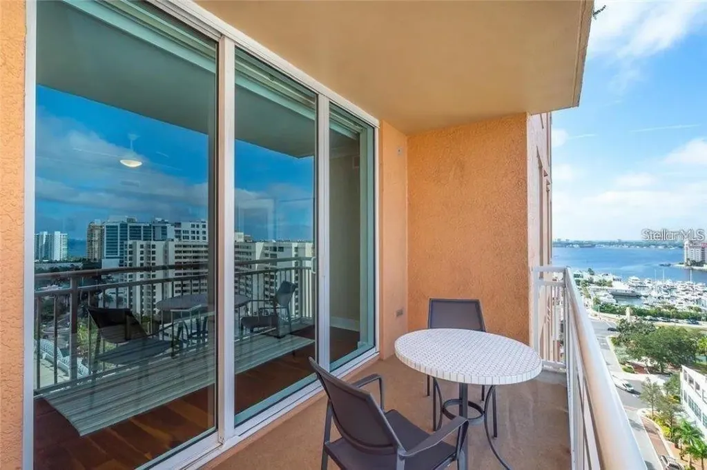 1350 Main Street Sarasota FL 34236
