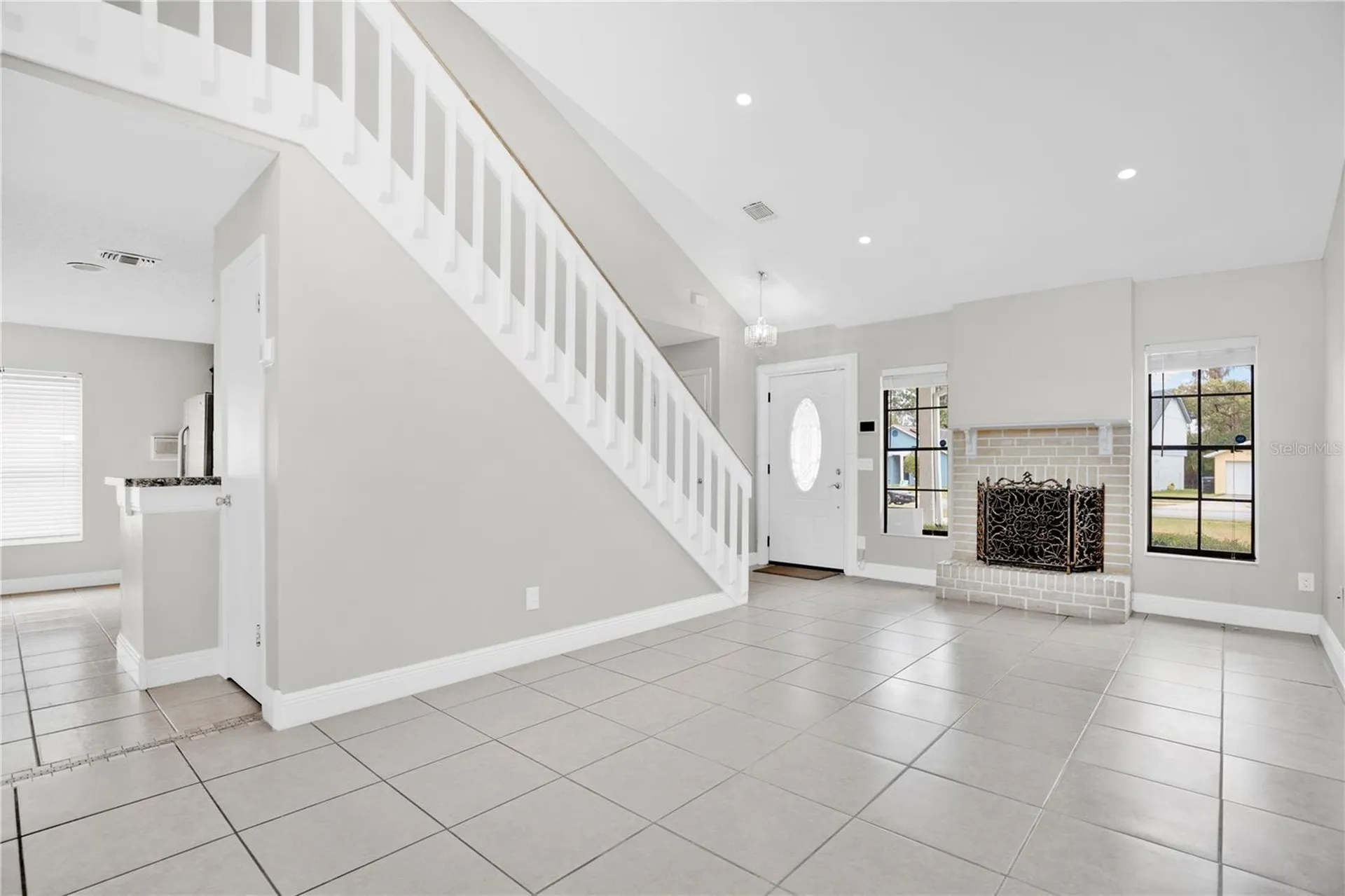 682 Ascot Circle Orlando FL 32825