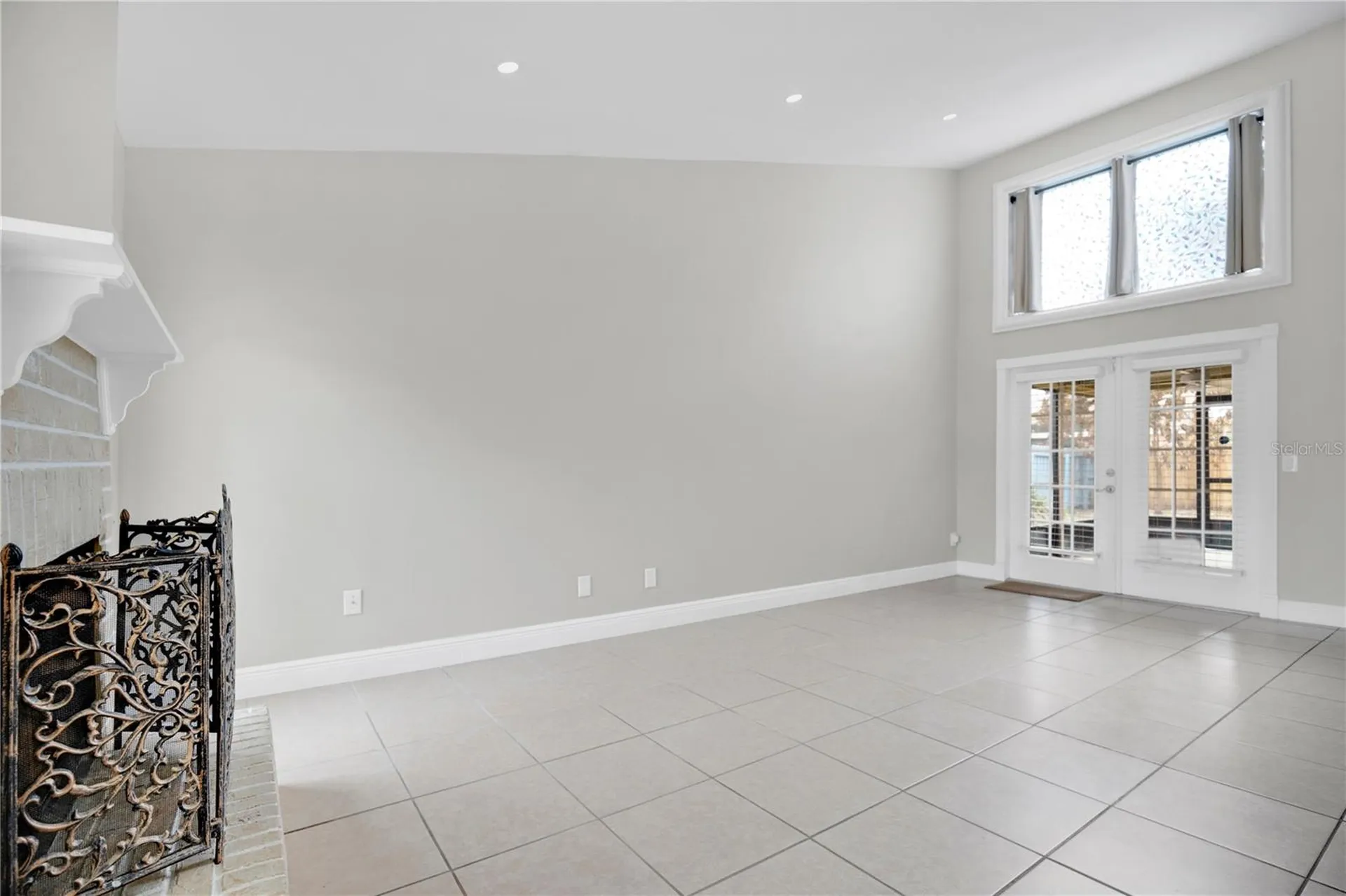 682 Ascot Circle Orlando FL 32825