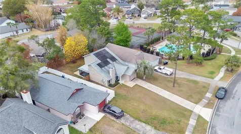682 Ascot Circle Orlando FL 32825