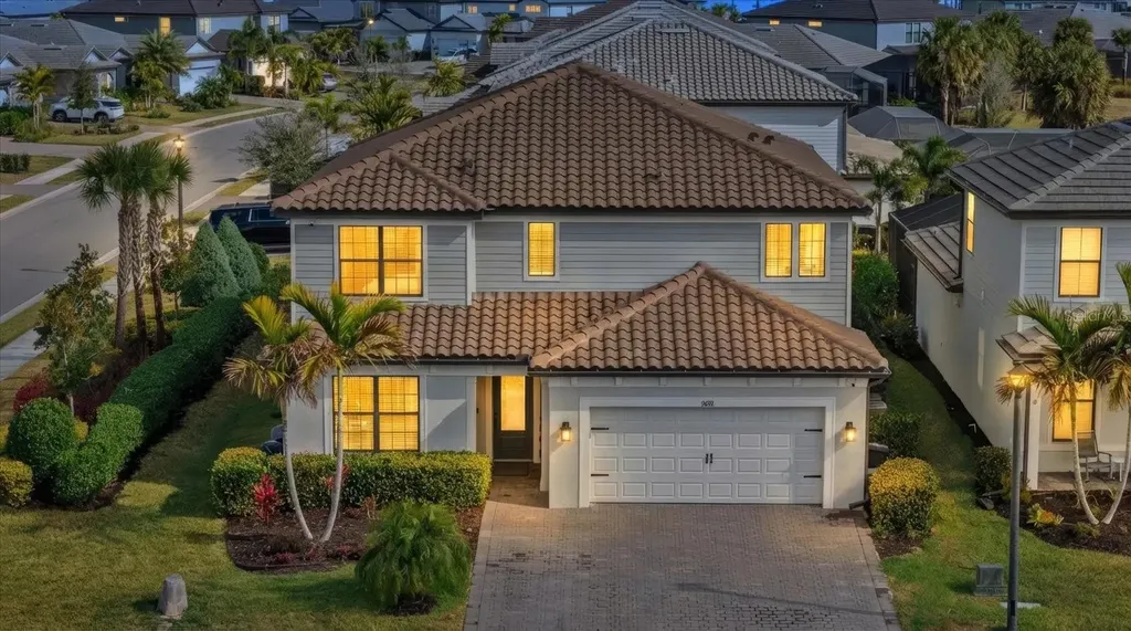 5876 Silverside Pine Court Lakewood Ranch FL 34211