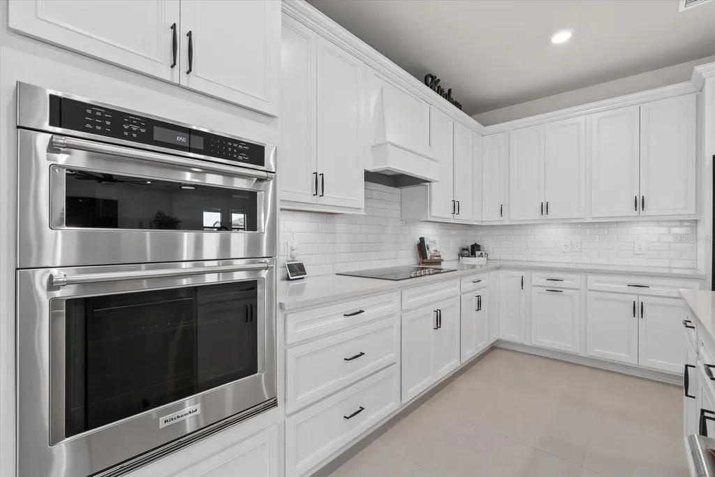 5876 Silverside Pine Court Lakewood Ranch FL 34211