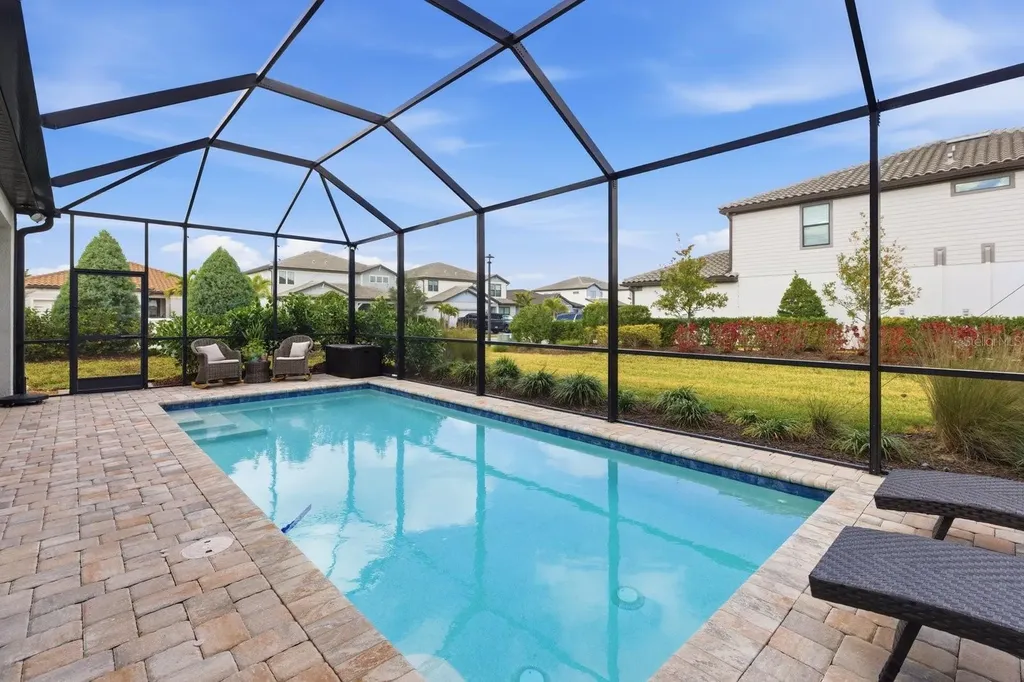 5876 Silverside Pine Court Lakewood Ranch FL 34211