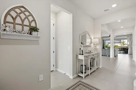 5876 Silverside Pine Court Lakewood Ranch FL 34211