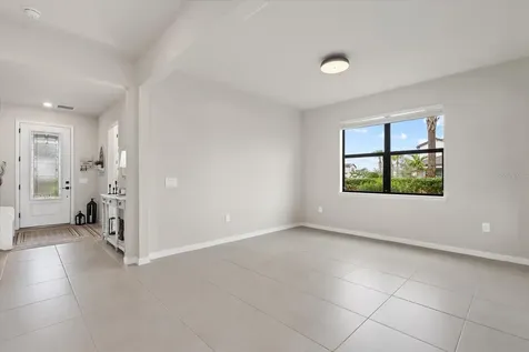 5876 Silverside Pine Court Lakewood Ranch FL 34211