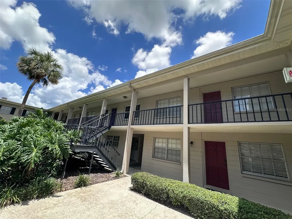 2207 S Carolina Avenue Tampa FL 33629