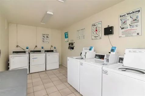 2207 S Carolina Avenue Tampa FL 33629