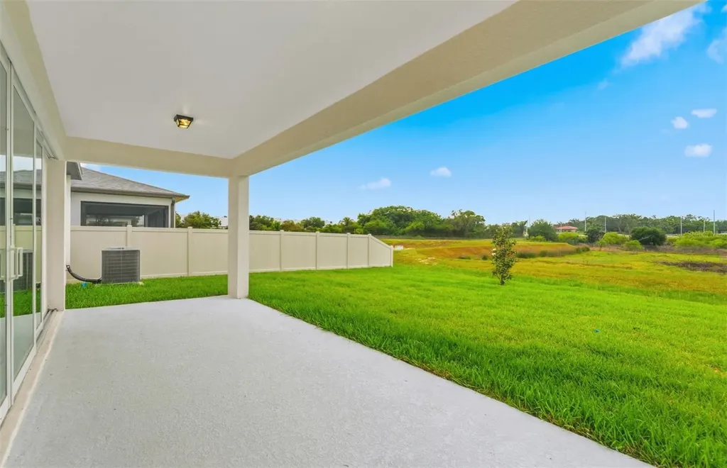 11222 Sycamore Glen Loop Thonotosassa FL 33592
