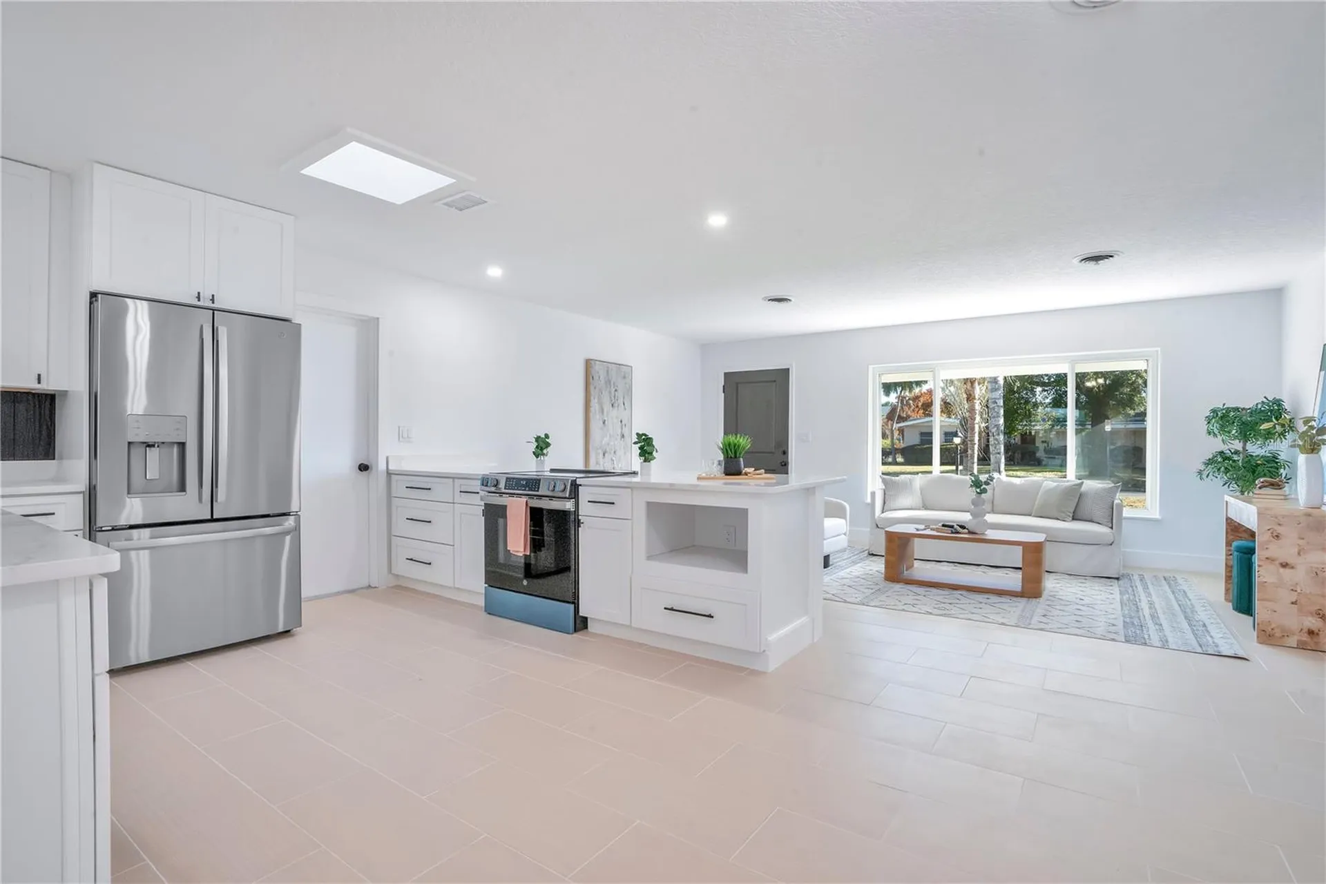 2801 Gulfstream Road Orlando FL 32805