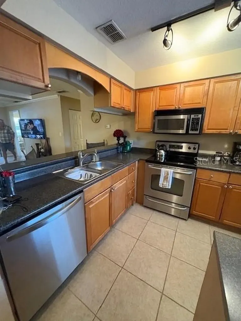 10160 Sailwinds Boulevard S Largo FL 33773