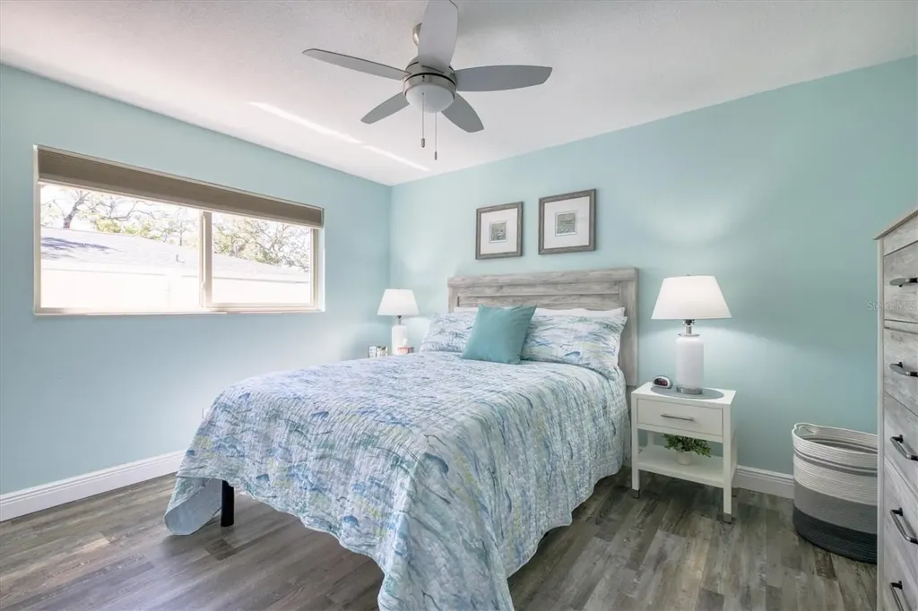 13964 106th Avenue Largo FL 33774