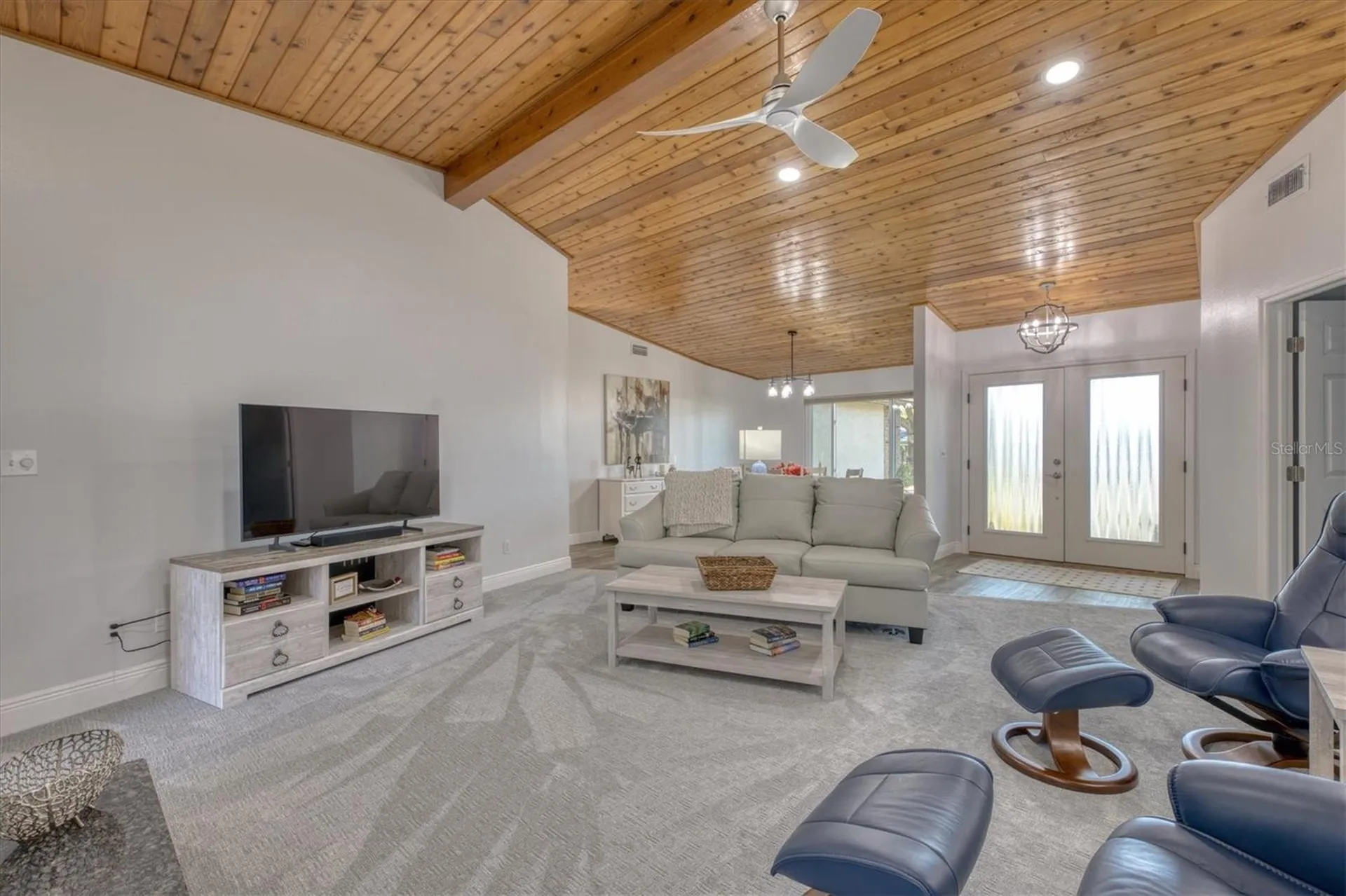 13964 106th Avenue Largo FL 33774