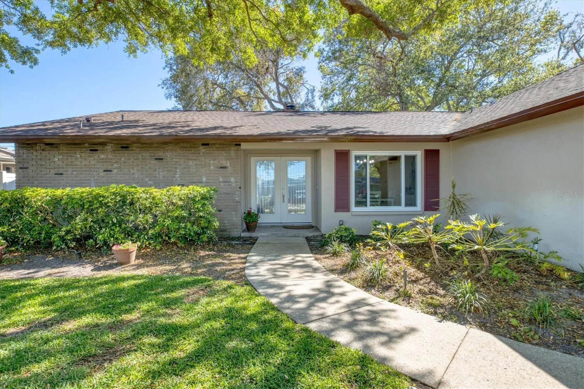 13964 106th Avenue Largo FL 33774
