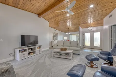 13964 106th Avenue Largo FL 33774