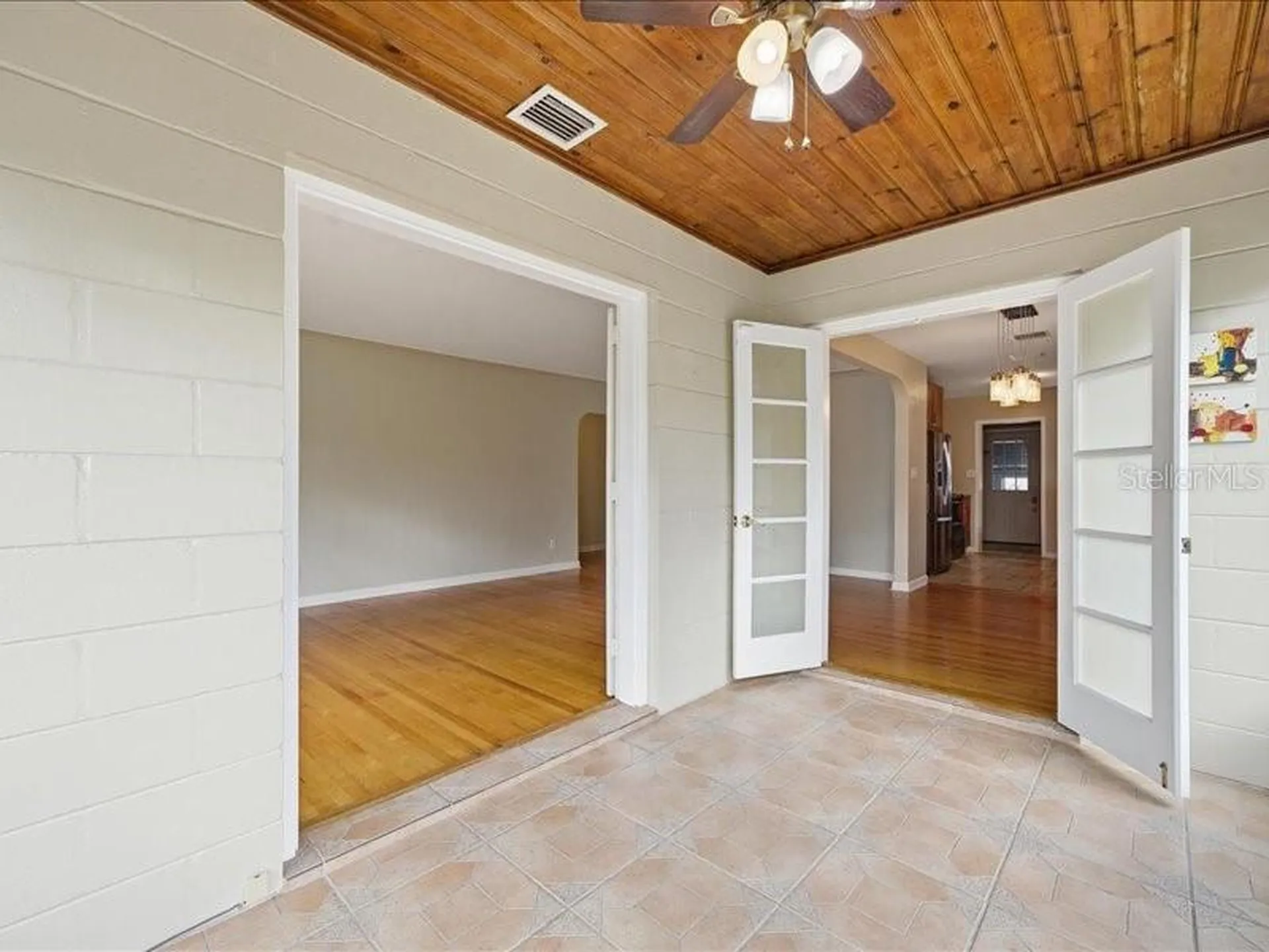 2670 Bayside Drive S St Petersburg FL 33705