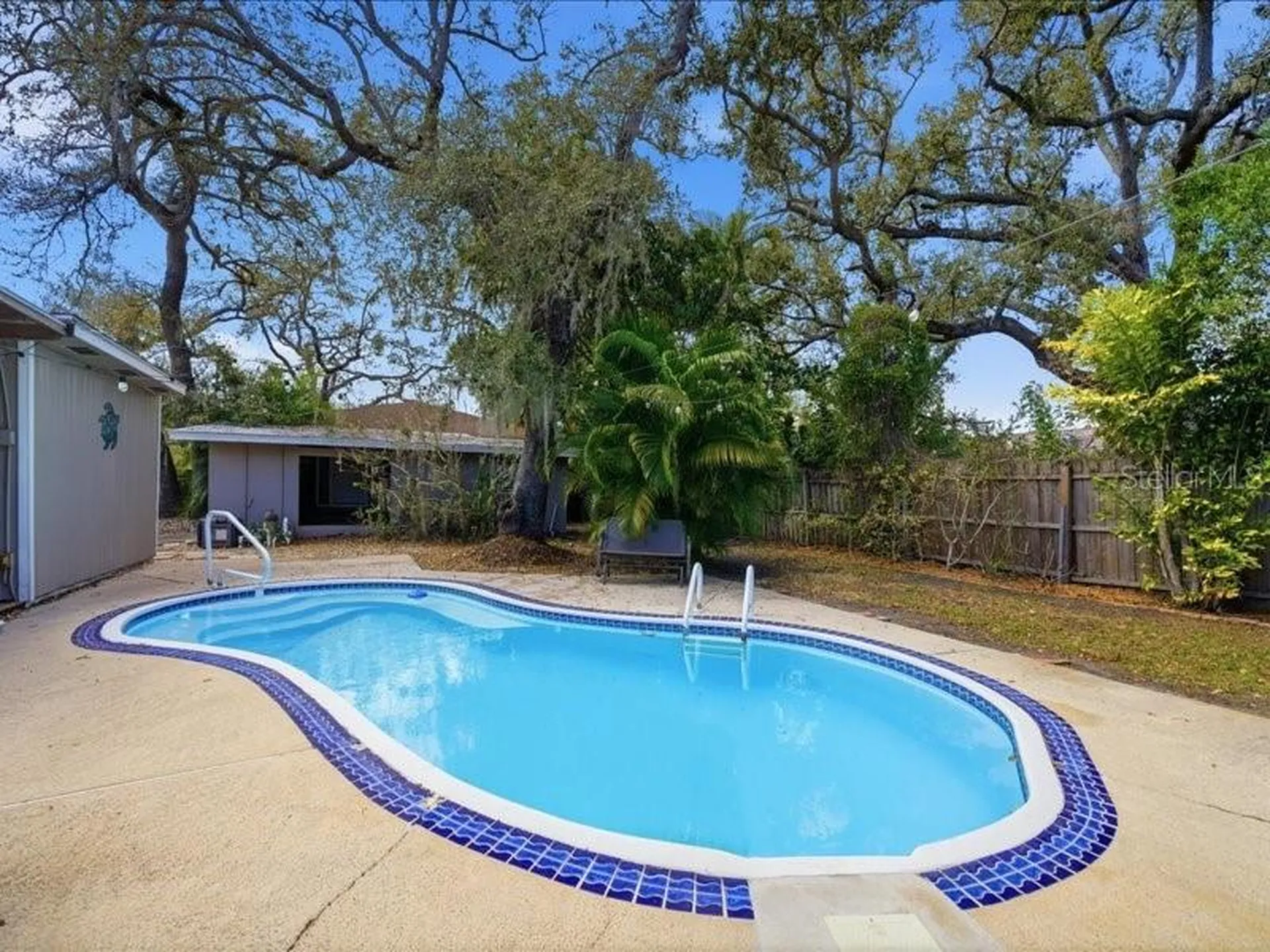 2670 Bayside Drive S St Petersburg FL 33705