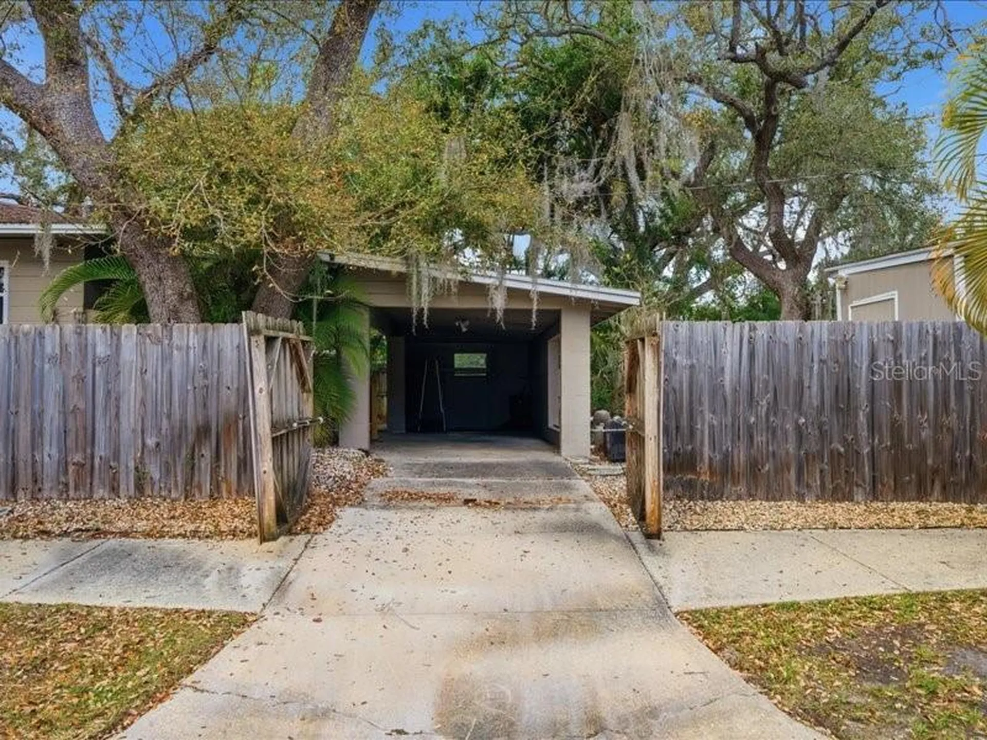 2670 Bayside Drive S St Petersburg FL 33705