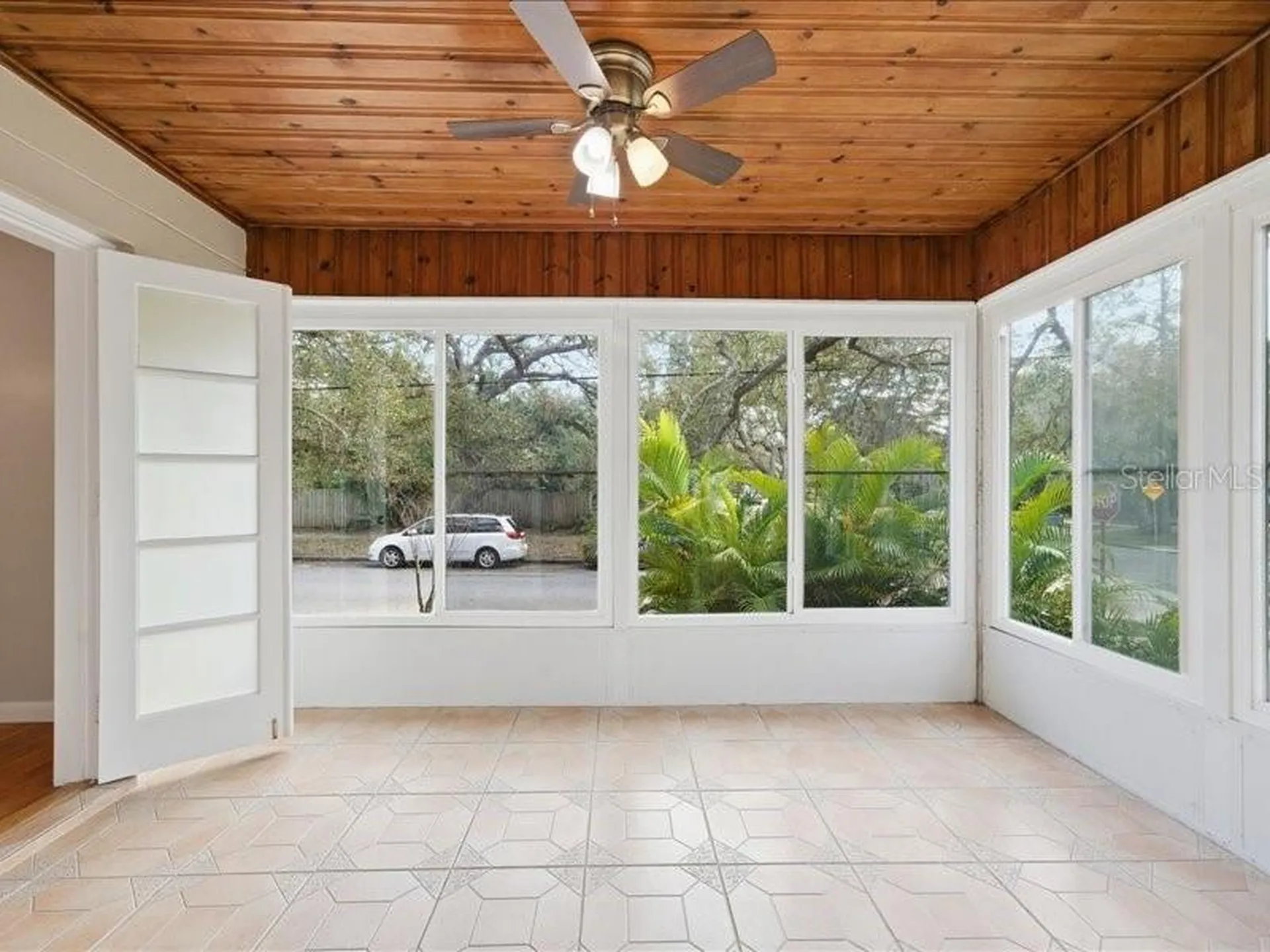 2670 Bayside Drive S St Petersburg FL 33705