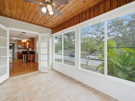 2670 Bayside Drive S St Petersburg FL 33705