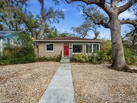 2670 Bayside Drive S St Petersburg FL 33705