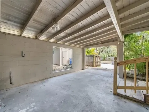 2670 Bayside Drive S St Petersburg FL 33705