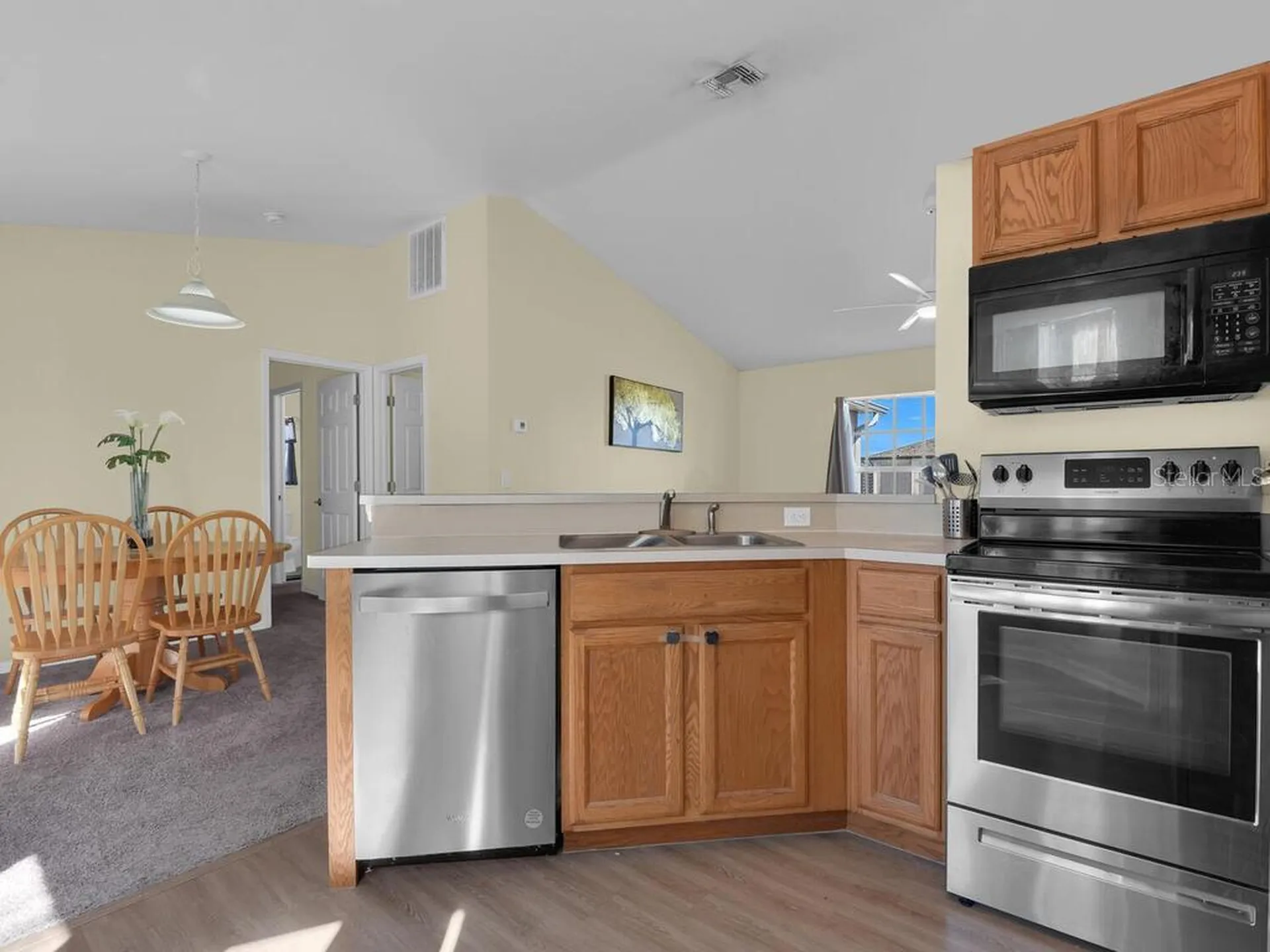 2120 SW 28th Terrace Cape Coral FL 33914