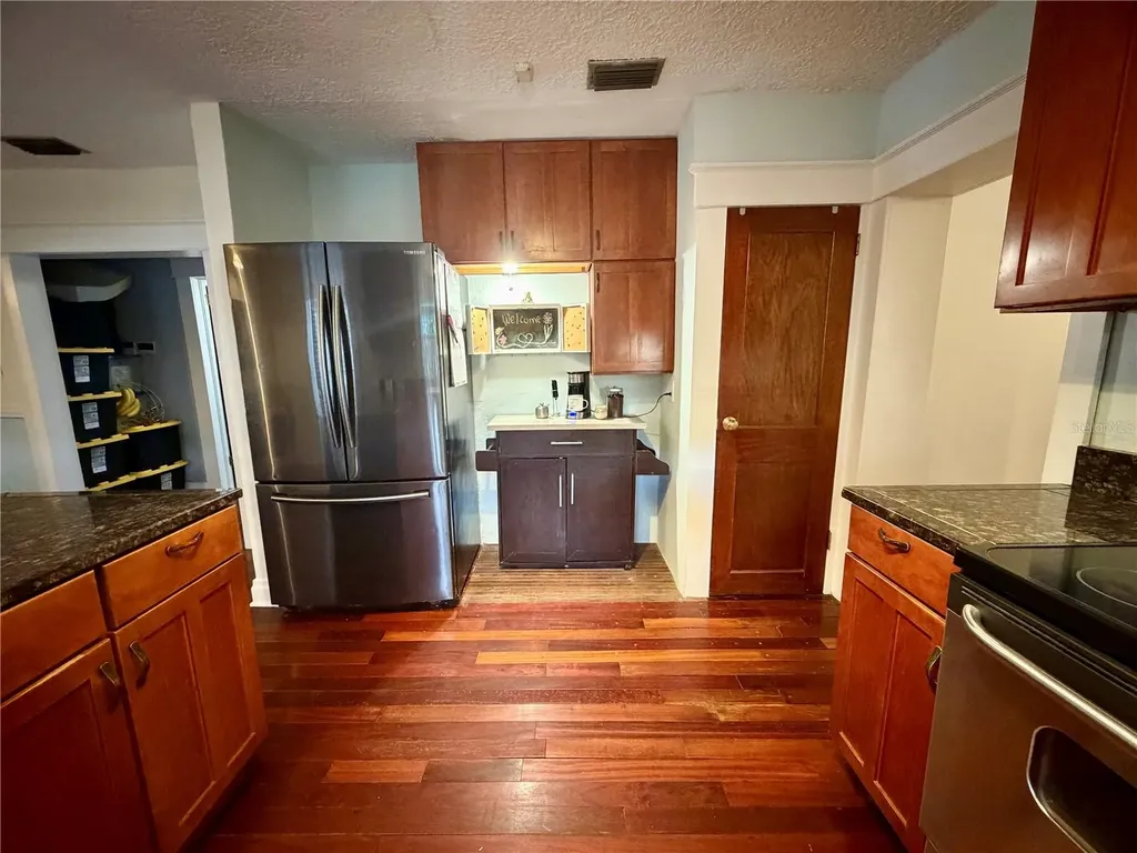 403 W Chelsea Street Tampa FL 33603