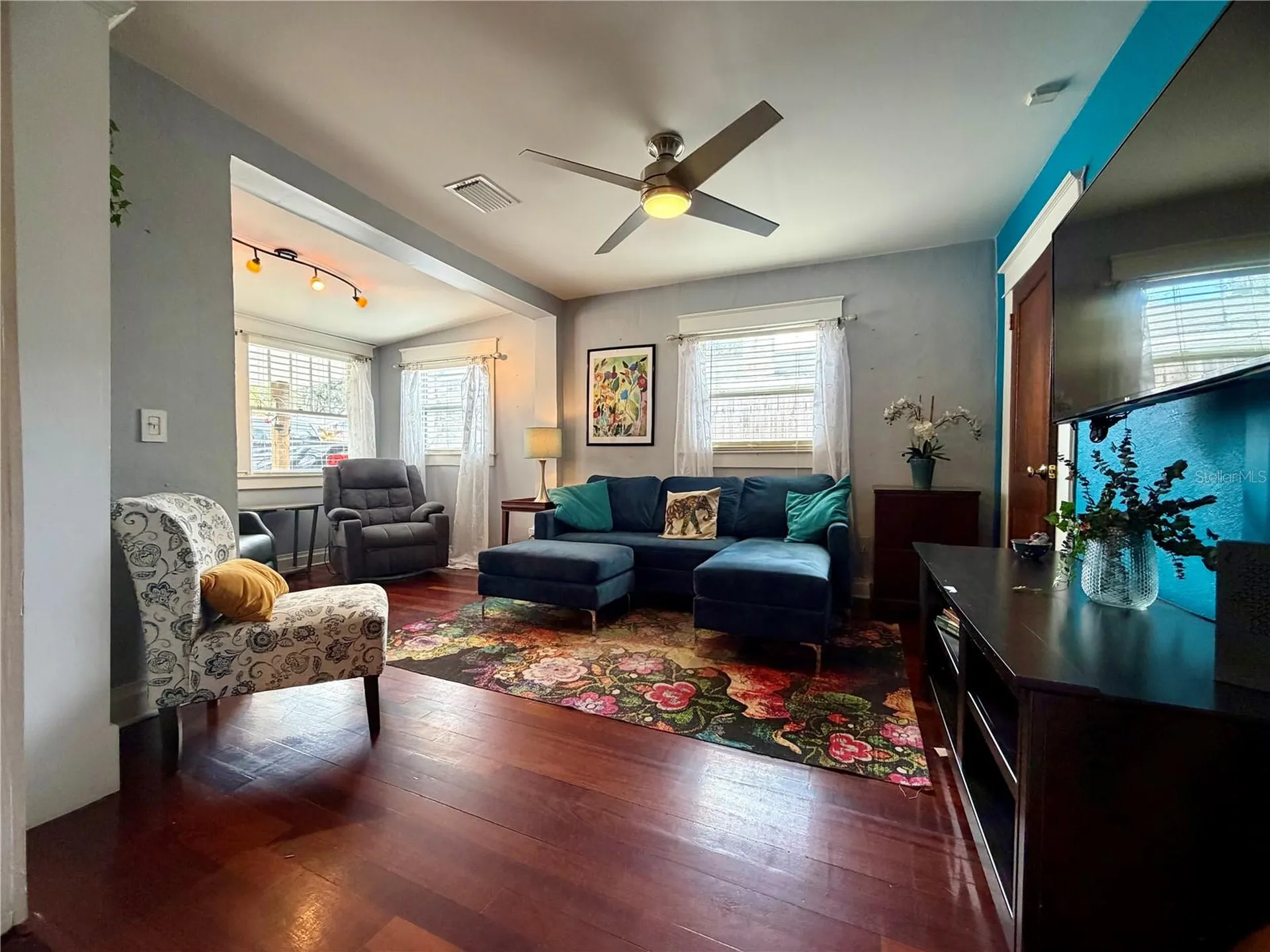 403 W Chelsea Street Tampa FL 33603