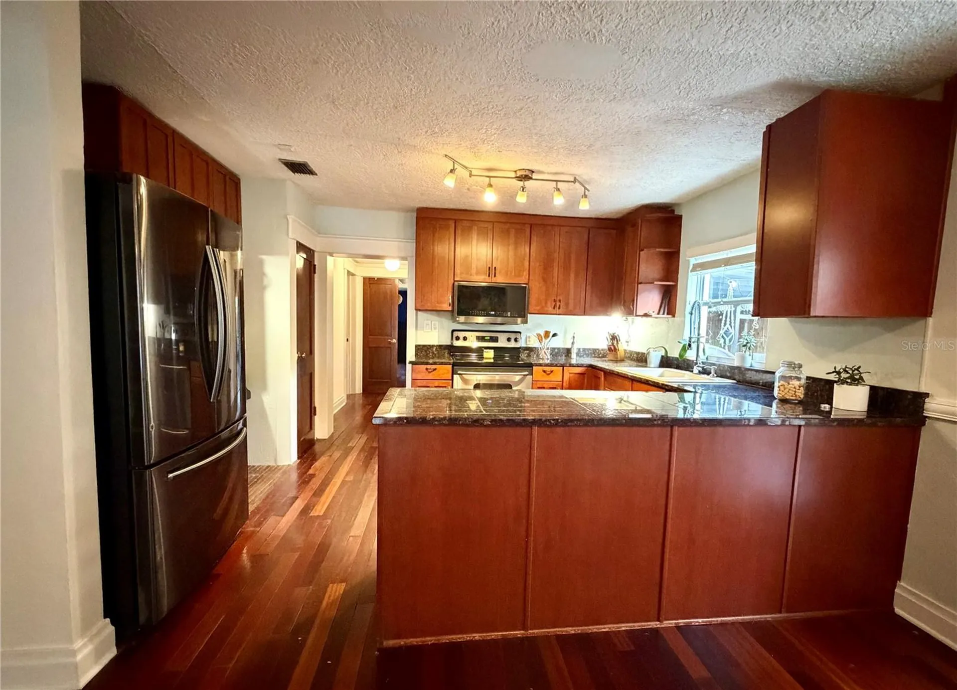 403 W Chelsea Street Tampa FL 33603