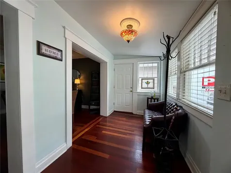 403 W Chelsea Street Tampa FL 33603