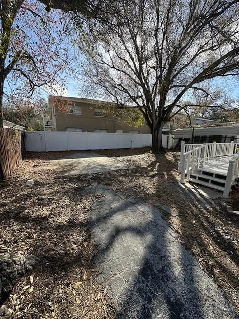 1587 Scranton Avenue Clearwater FL 33756