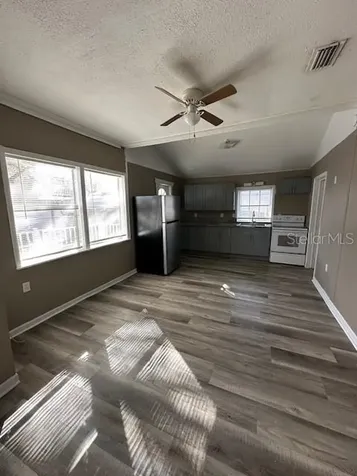 1587 Scranton Avenue Clearwater FL 33756
