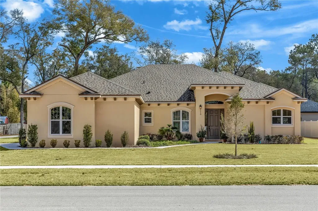2210 S Sparkman Avenue Orange City FL 32763