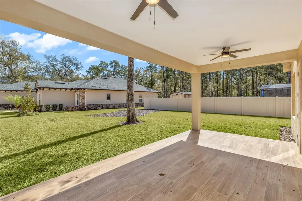 2210 S Sparkman Avenue Orange City FL 32763