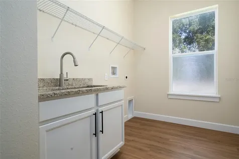 2210 S Sparkman Avenue Orange City FL 32763