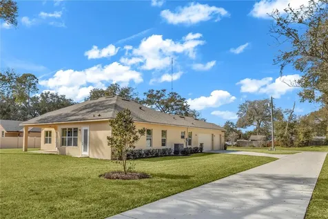 2210 S Sparkman Avenue Orange City FL 32763