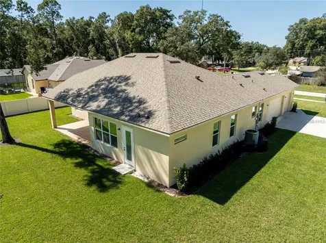 2210 S Sparkman Avenue Orange City FL 32763