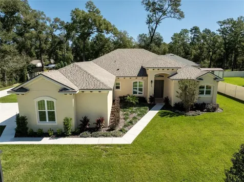 2210 S Sparkman Avenue Orange City FL 32763