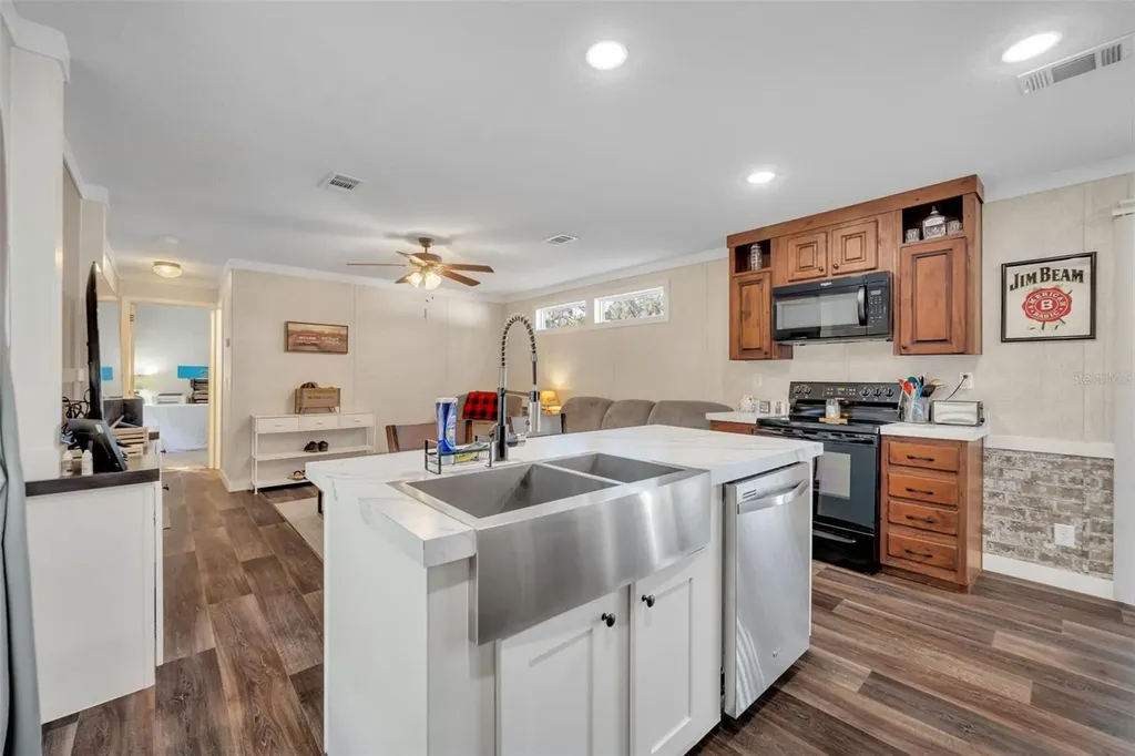1326 SW 69th Road Bushnell FL 33513