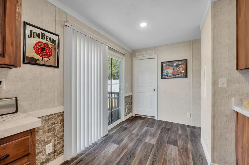 1326 SW 69th Road Bushnell FL 33513