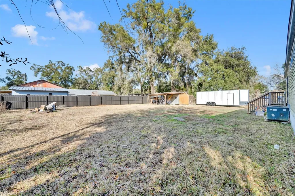1326 SW 69th Road Bushnell FL 33513