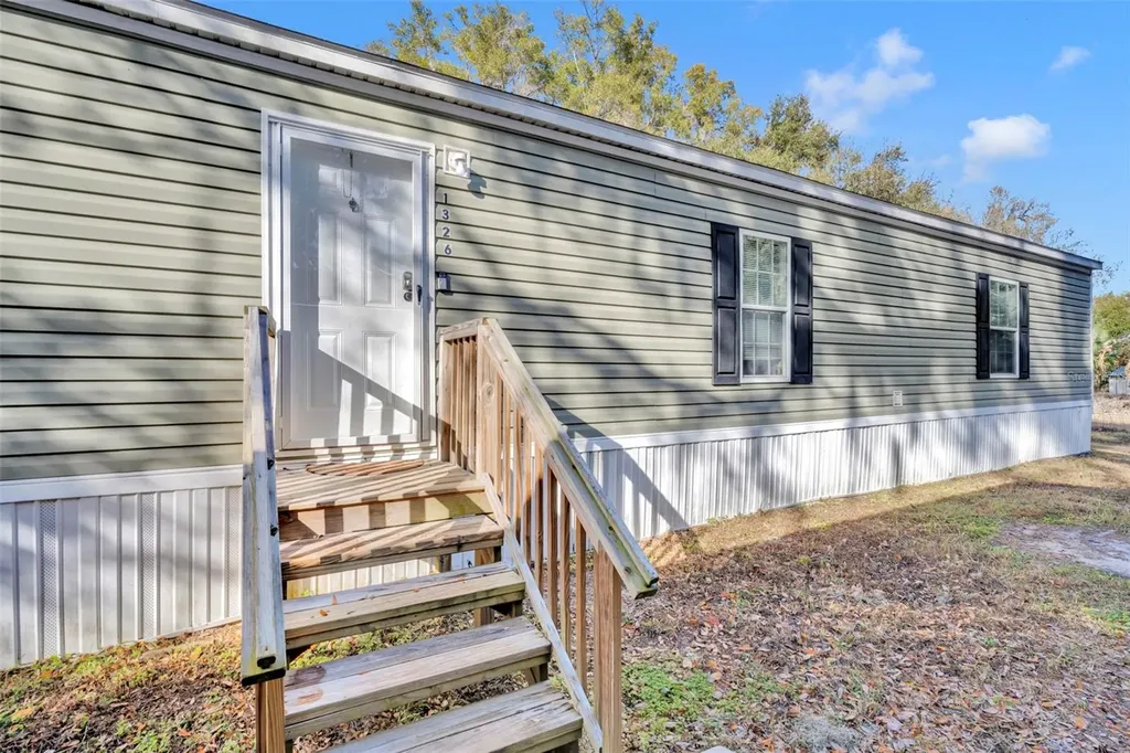 1326 SW 69th Road Bushnell FL 33513