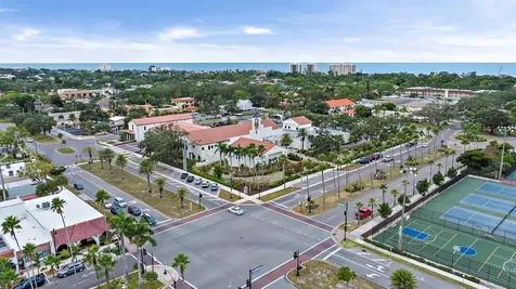 Colonia Lane Nokomis FL 34275