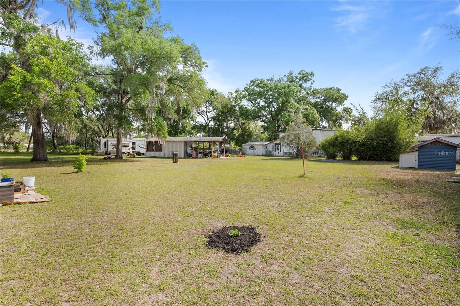 110 Cr 534 Bushnell FL 33513