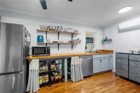 110 Cr 534 Bushnell FL 33513