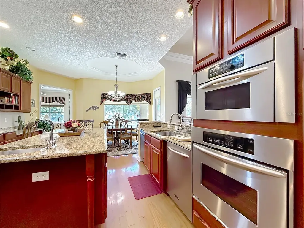 141 SE 2nd Avenue Crystal River FL 34429