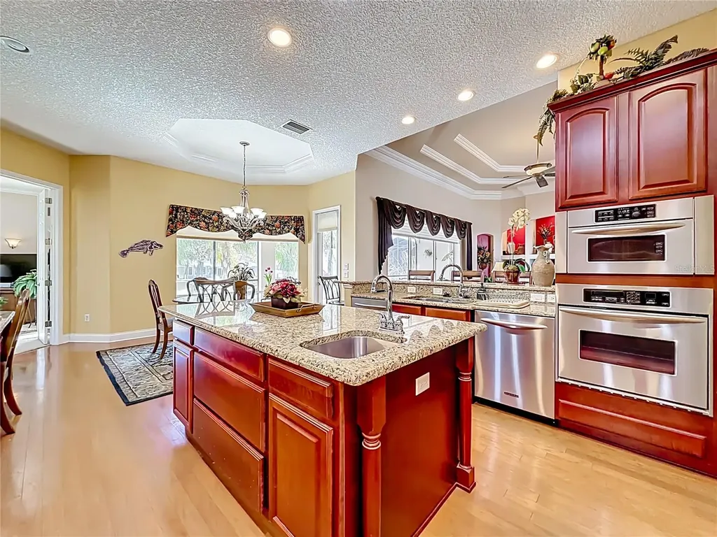 141 SE 2nd Avenue Crystal River FL 34429